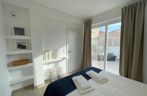 Costa de Caparica Apartment | That Place For U - Blue House