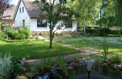 Sagard House | Thatched roof house-child friendly. large property, quiet location, living space 85 sqm.