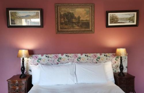 Nottingham Road House | Thatchings Bed and Breakfast