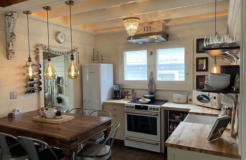 Lakeside Cottage | The 111. An award winning cottage renovation in the heart of historic Lakeside.