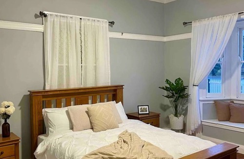 Coonamble House | The 1920 - Character, Charm, and Location!