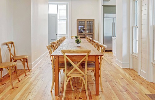 North Downtown House | The 200 South Street | Entire Estate (Exclusive Use)