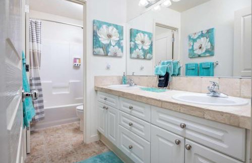 Beaverton House | The 229