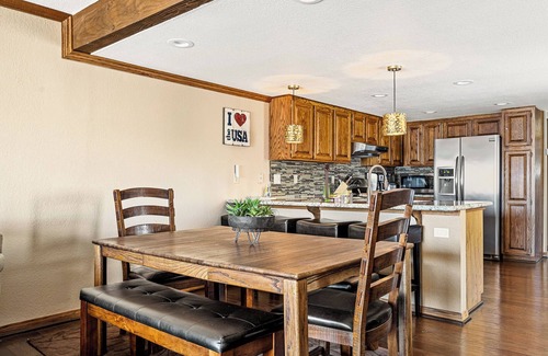 The Village Condo | The Adler's Nest | Lakefront w/Pool, Spa, and Summer Dock!
