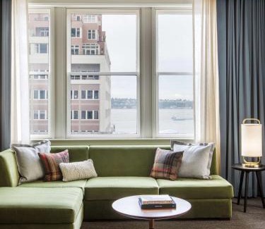 Downtown Seattle Hotel | The Alexis Royal Sonesta Hotel Seattle