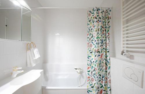 Sonnenbichl Apartment | The Alpine Ridge Apartment