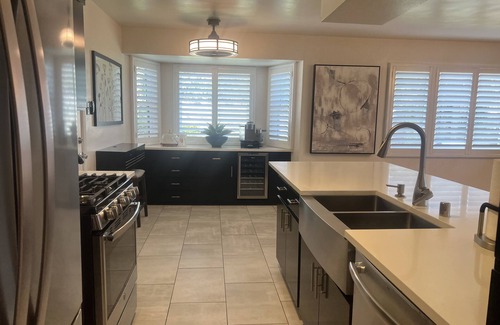 El Paso House | THE ALTA LOFT A 5 MINUTE DRIVE TO WHOLE FOODS MARKET