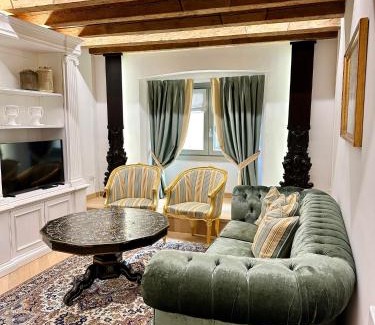 Verona City Centre Apartment | The Ambassador Apartment by Palazzo Monga