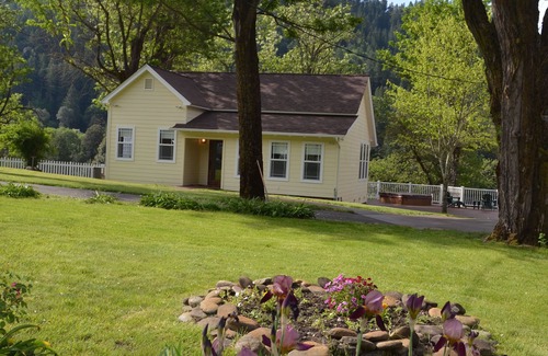 Salyer House | The Ammon Ranch Cottage