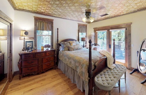 Salyer House | The Ammon Ranch Cottage