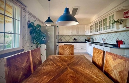 Olhao Villa | The ample Villa/luxurious interior/4 mins from the beach!