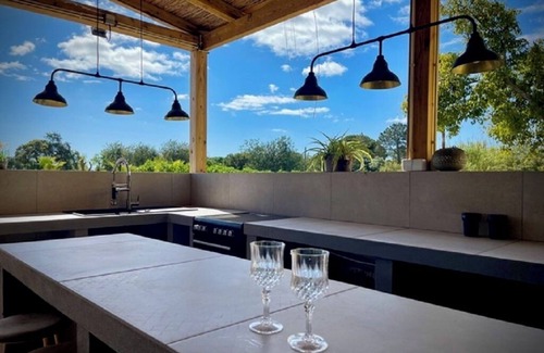 Olhao Villa | The ample Villa/luxurious interior/4 mins from the beach!