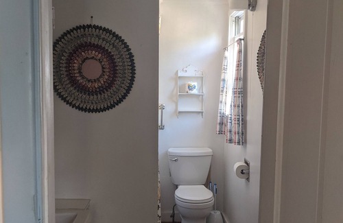 Warm Springs Bed & Breakfast | The Anderson Cottage Bed & Breakfast