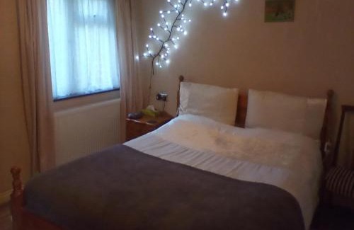 Haversham Apartment | The Annex - Guest Gardens