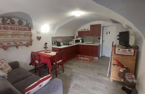 Montagnaga Apartment | The Antica Canonica, a magical place in an enchanted village WIFI parking space
