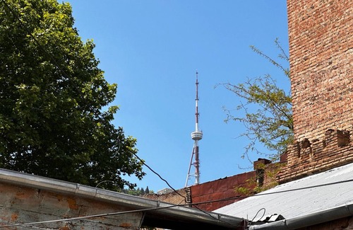 Sololaki Apartment | The apartment is located a 5-minute walk from Freedom Square.