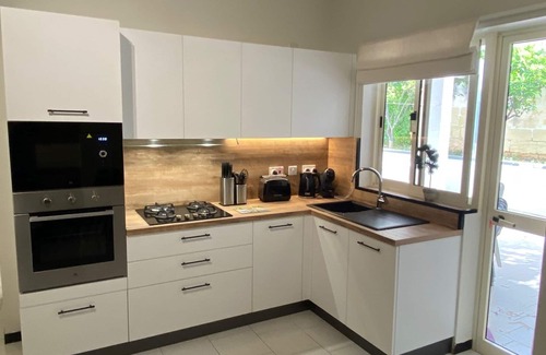 Santa Maria Estate Apartment | The apartments La Mediteranea Villa Apartments Garden Flat