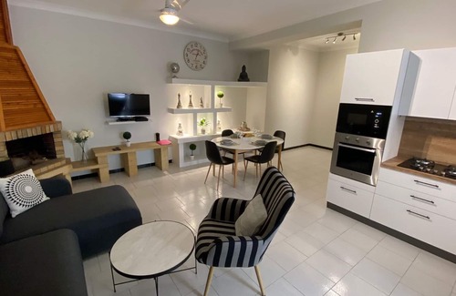 Santa Maria Estate Apartment | The apartments La Mediteranea Villa Apartments Garden Flat