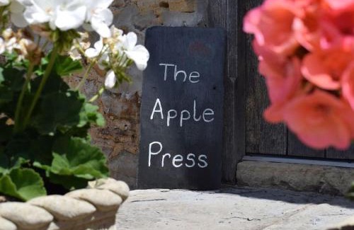 Trull House | The Apple Press - Sweethay