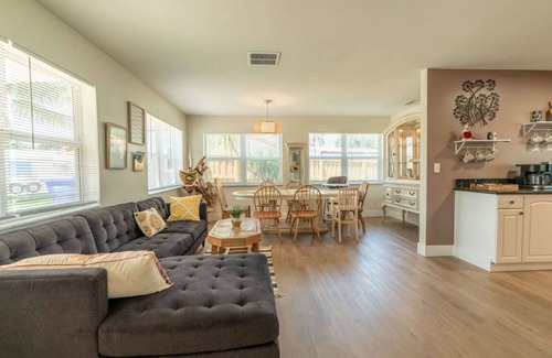 North Central Hollywood Villa | The Aqua Villa Water view