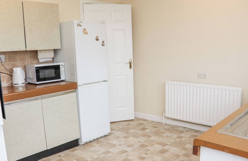Adamstown Cottage | THE ARCHES, family friendly in Adamstown, County Wexford