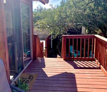 Austin House | The Armadillo Cabin - Cabins At Rim Rock
