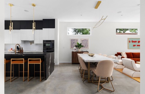 Chestnut House | The ArtHaus - Pool, Sauna, Hot Tub & Private Gym