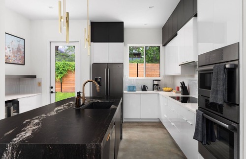 Chestnut House | The ArtHaus - Pool, Sauna, Hot Tub & Private Gym
