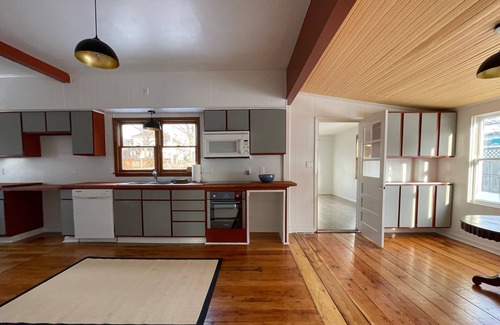 Fairfield House | The Artist's Bungaloo
