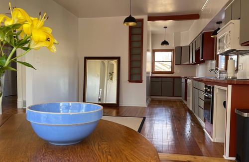 Fairfield House | The Artist's Bungaloo
