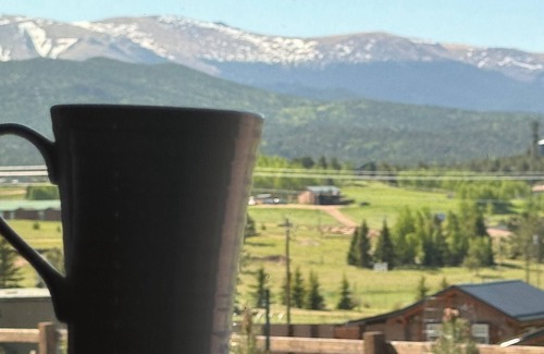Divide Apartment | The Aspen Suite - Private Fire Pit, Forest & Mountain View