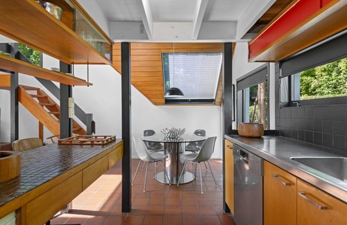 Christchurch House | The Athfield House - St Martins