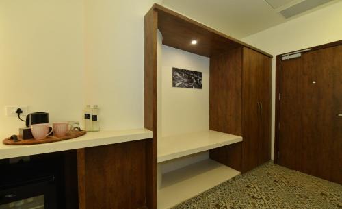 Adyar Hotel | The Avatar Hotel & Convention
