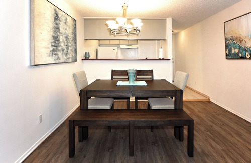 Palms Apartment | The Bagley #111