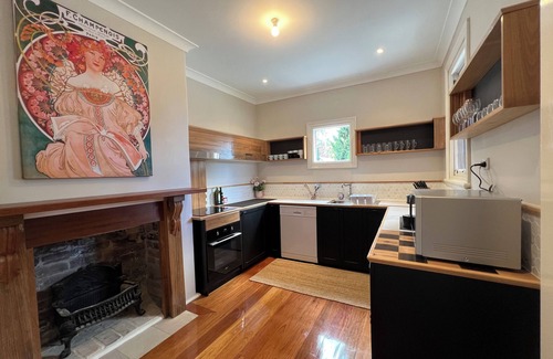 Mount Victoria House | The Bank House