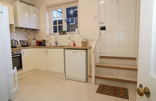 Church Stretton Cottage | THE BANK HOUSE ANNEXE, family friendly in Church Stretton