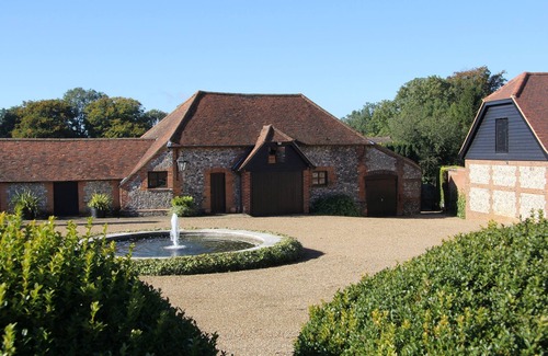 Darwin House | The Barn at Bombers, Westerham, Kent