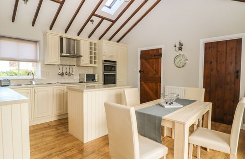 York Cottage | THE BARN AT ORCHARD FARM, character holiday cottage in York