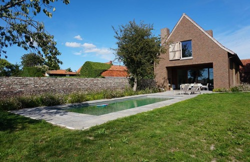 Poeke House | The Barn