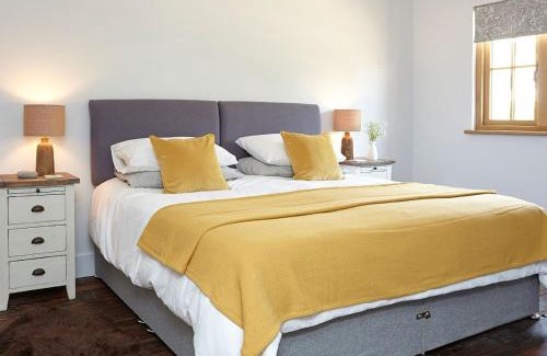Newport House | The Barn