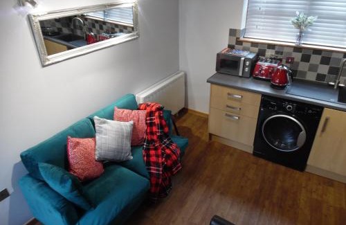 Towcester House | The Barn, Old Post Office Yard