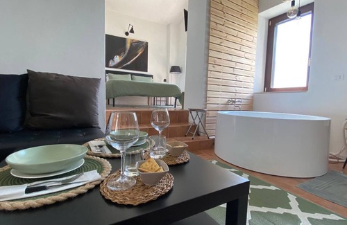 Norma Apartment | The Barn suite with overhanging rooftop terrace