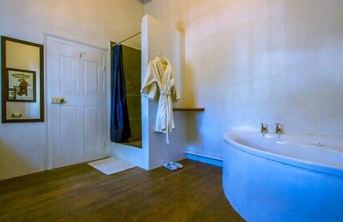 Colesberg House | The Barracks