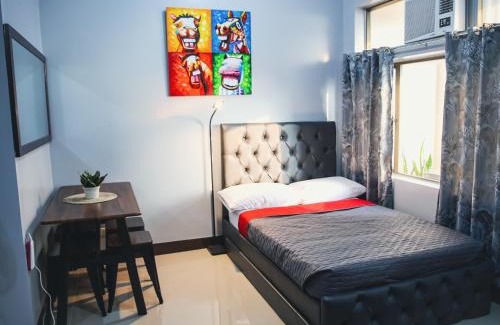 Socorro Apartment | The Bat Cave at Manhattan Parkway