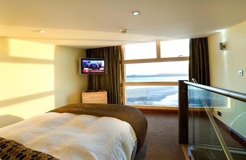 Burntisland Hotel | The Bay Hotel
