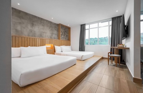 Pantai Tengah Hotel | The Bayou Hotel Langkawi