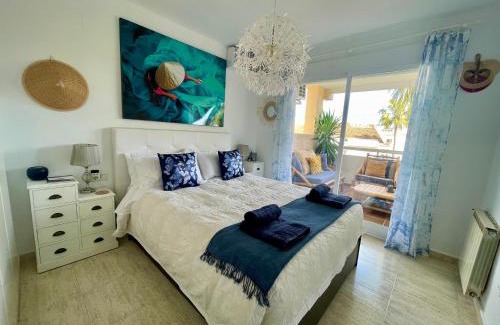 Platja de l'Arenal Apartment | THE BEACH HOUSE PLAYA DEL ARENAL Jávea - Pool and Garden Steps from the beach