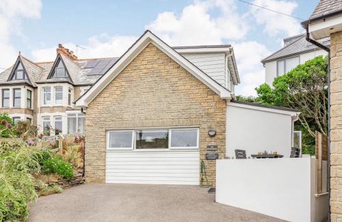 Crantock House | The Beach House