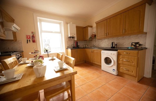 South Shields Apartment | The Beach House - 3 Bedroom Coastal Escape in South Shields.