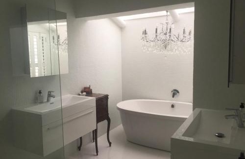 Glentana House | The Beach House - Glentana